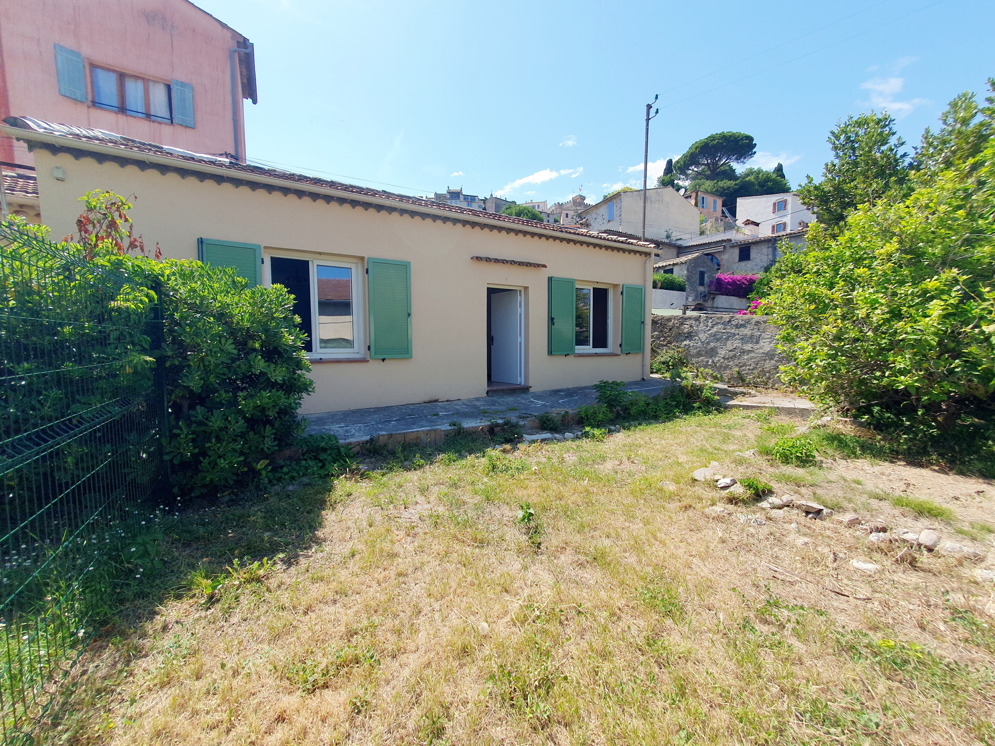 Maison individuelle plain pied de 50m2 à rénover